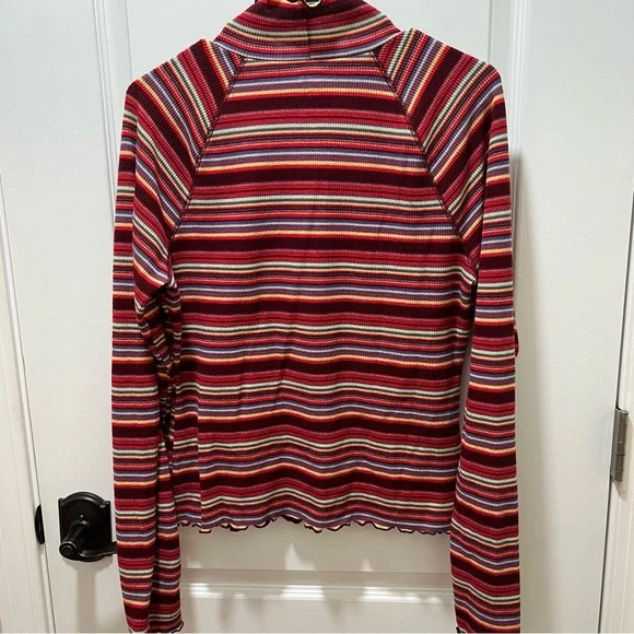 Red Striped Long Sleeve Turtleneck Size XXL - Picture 3 of 3